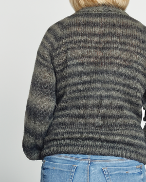 Rückansicht Raglanpullover Malia
