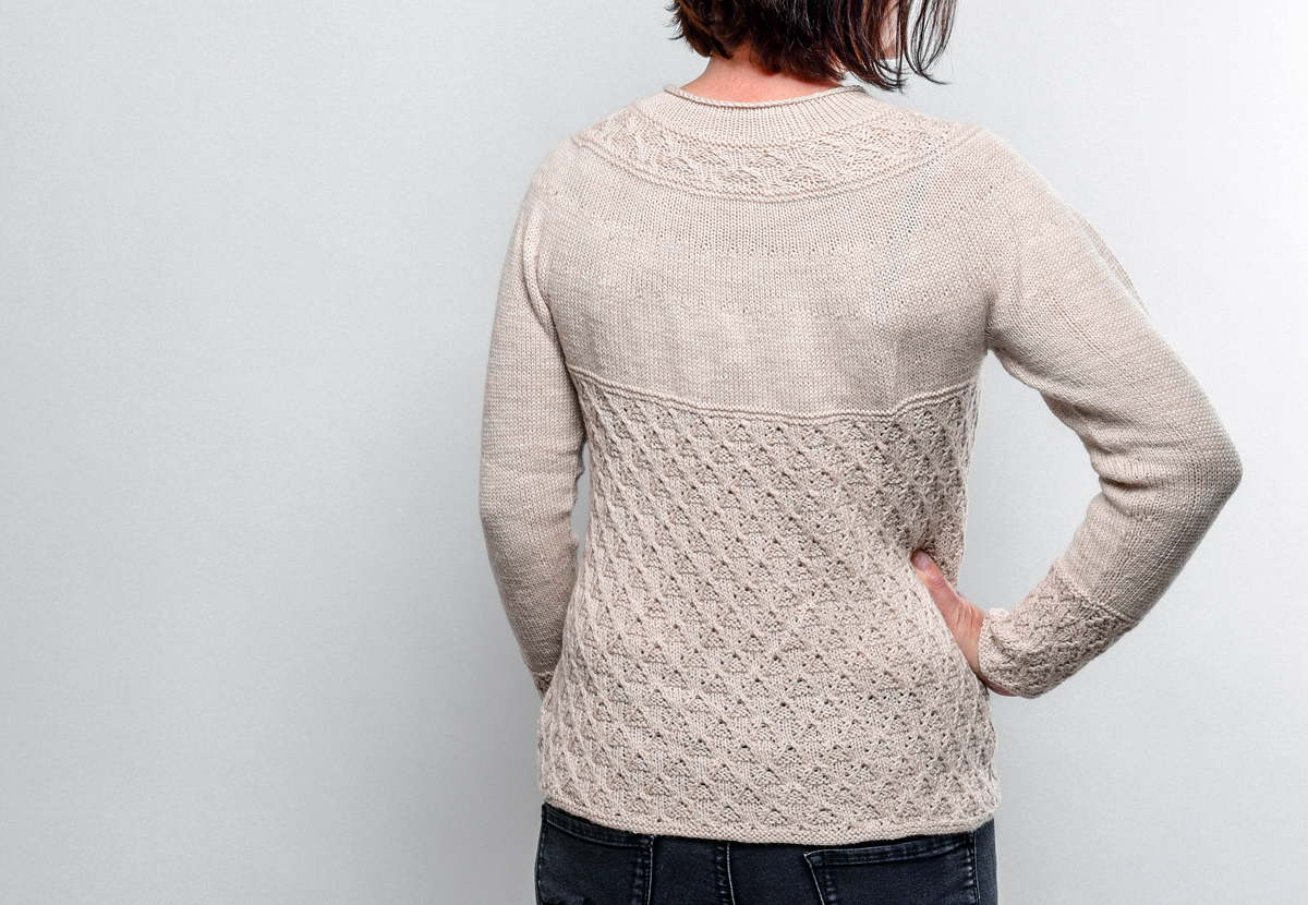 Rückansicht Pullover Mila