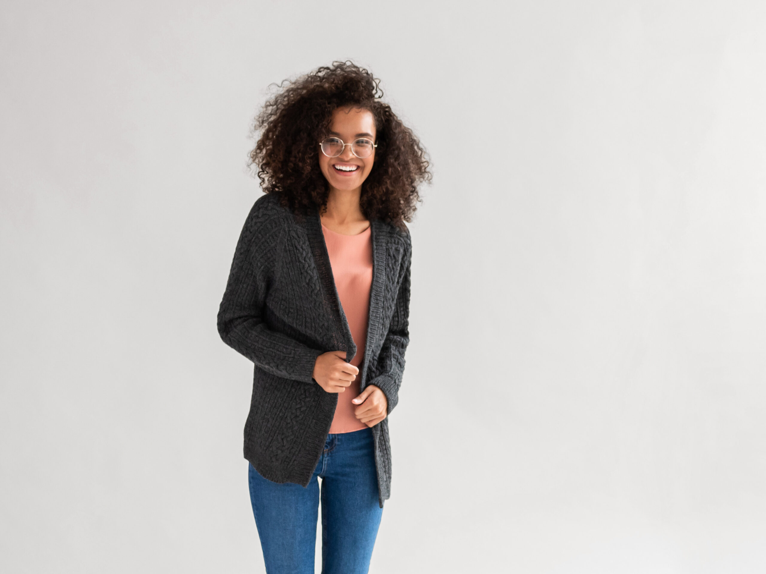 Vorderansicht Strickjacke Stina