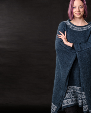 Vorderansicht Poncho Amy