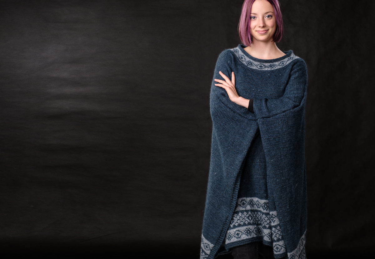 Vorderansicht Poncho Amy