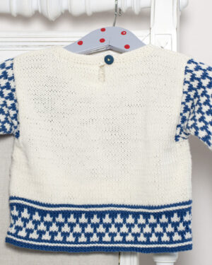 Rückansicht mit Jaquardmuster im Babypullover Anton Taddles