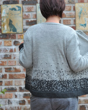 Strickjacke Charlotte von hinten