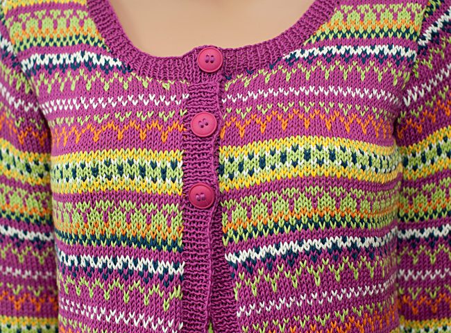 Detailansicht Knopfleiste Strickjacke Elise