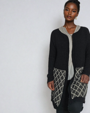 Vorderansicht offene Strickjacke Gina