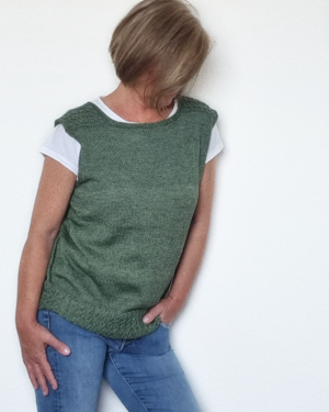 Vorderansicht Top Lucy mit Shirt