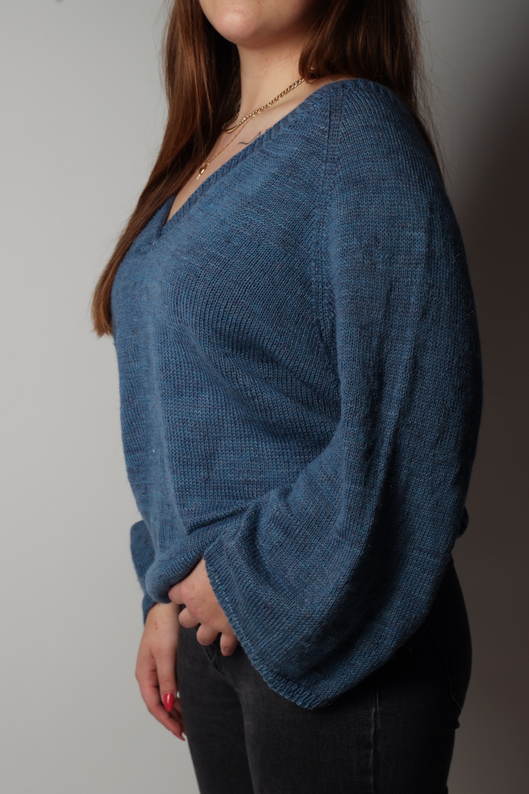 Farbvariante blau Pullover Taya